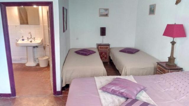 Chambres Et Table D'Hotes Au Brabo Mormoiron ภายนอก รูปภาพ