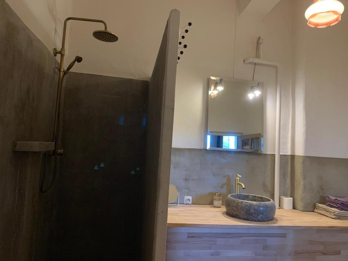 Chambres Et Table D'Hotes Au Brabo Mormoiron ภายนอก รูปภาพ
