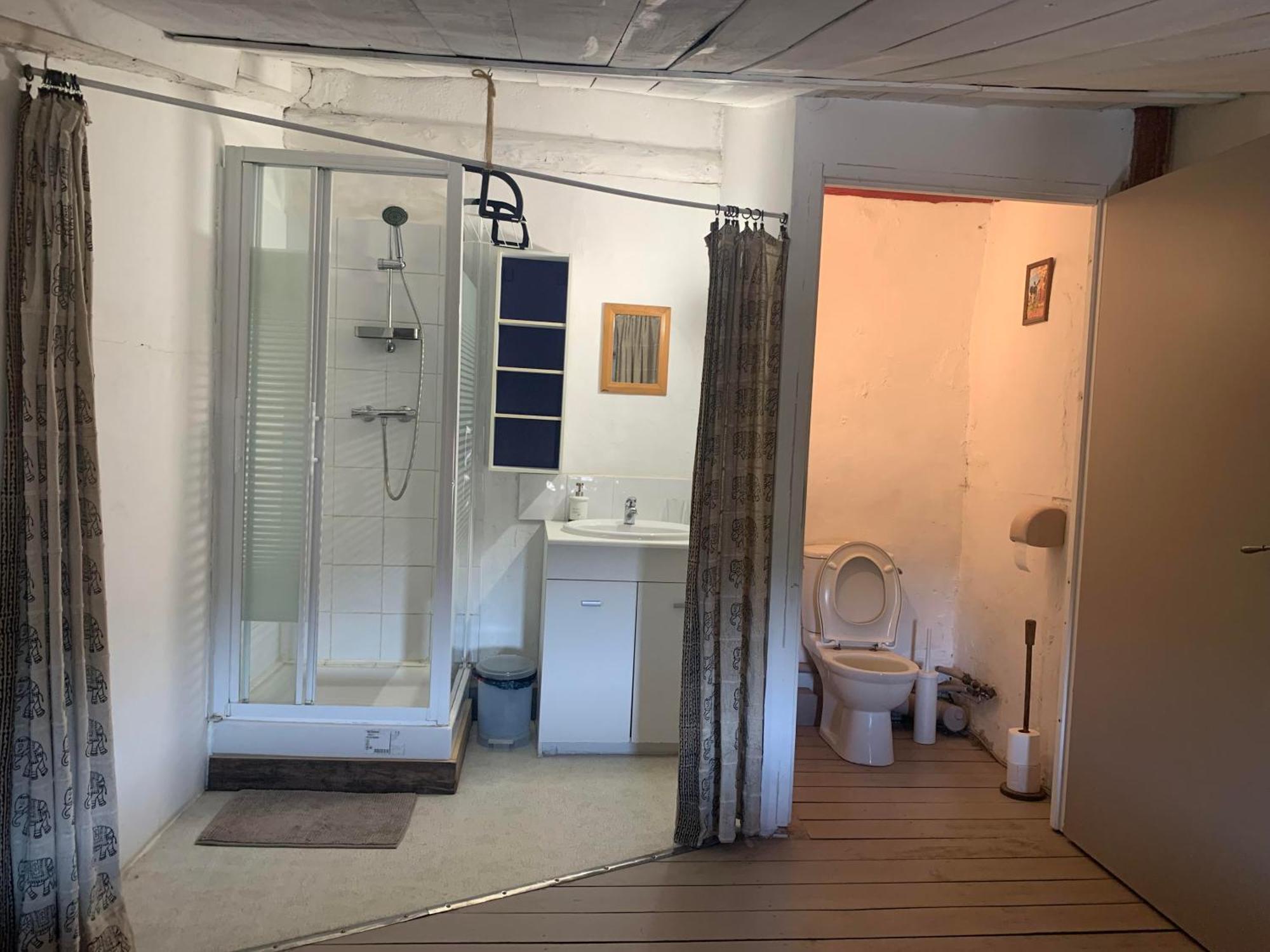 Chambres Et Table D'Hotes Au Brabo Mormoiron ห้อง รูปภาพ