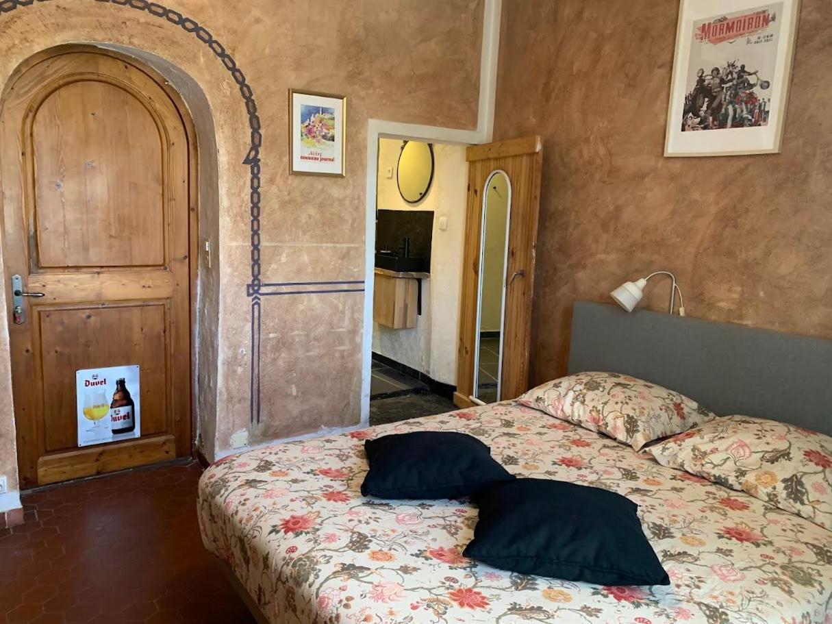 Chambres Et Table D'Hotes Au Brabo Mormoiron ภายนอก รูปภาพ