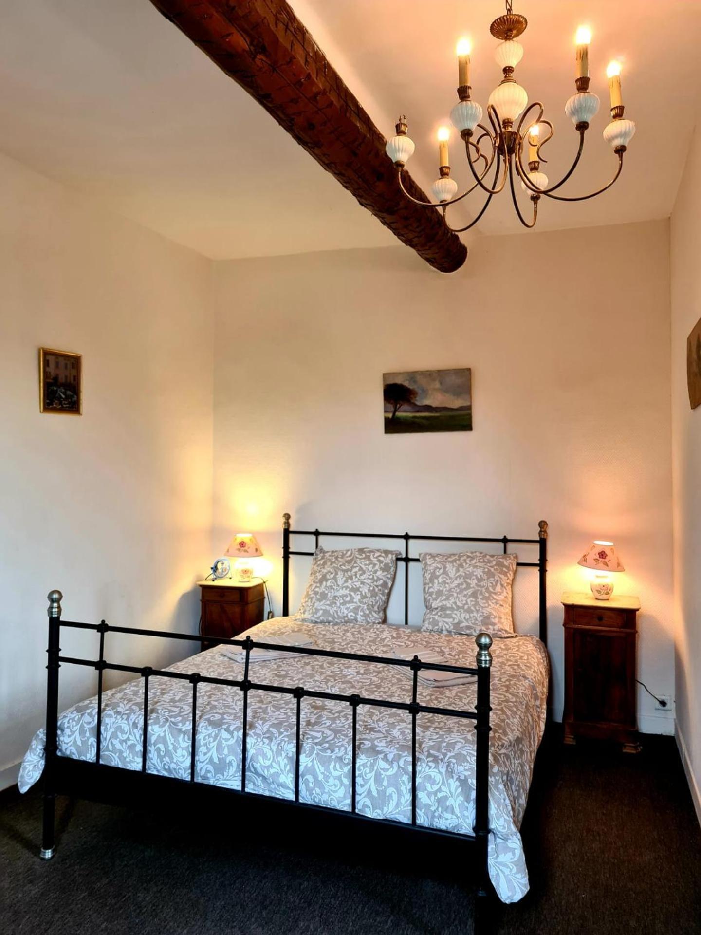 Chambres Et Table D'Hotes Au Brabo Mormoiron ห้อง รูปภาพ