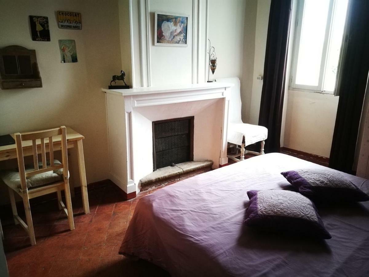 Chambres Et Table D'Hotes Au Brabo Mormoiron ห้อง รูปภาพ